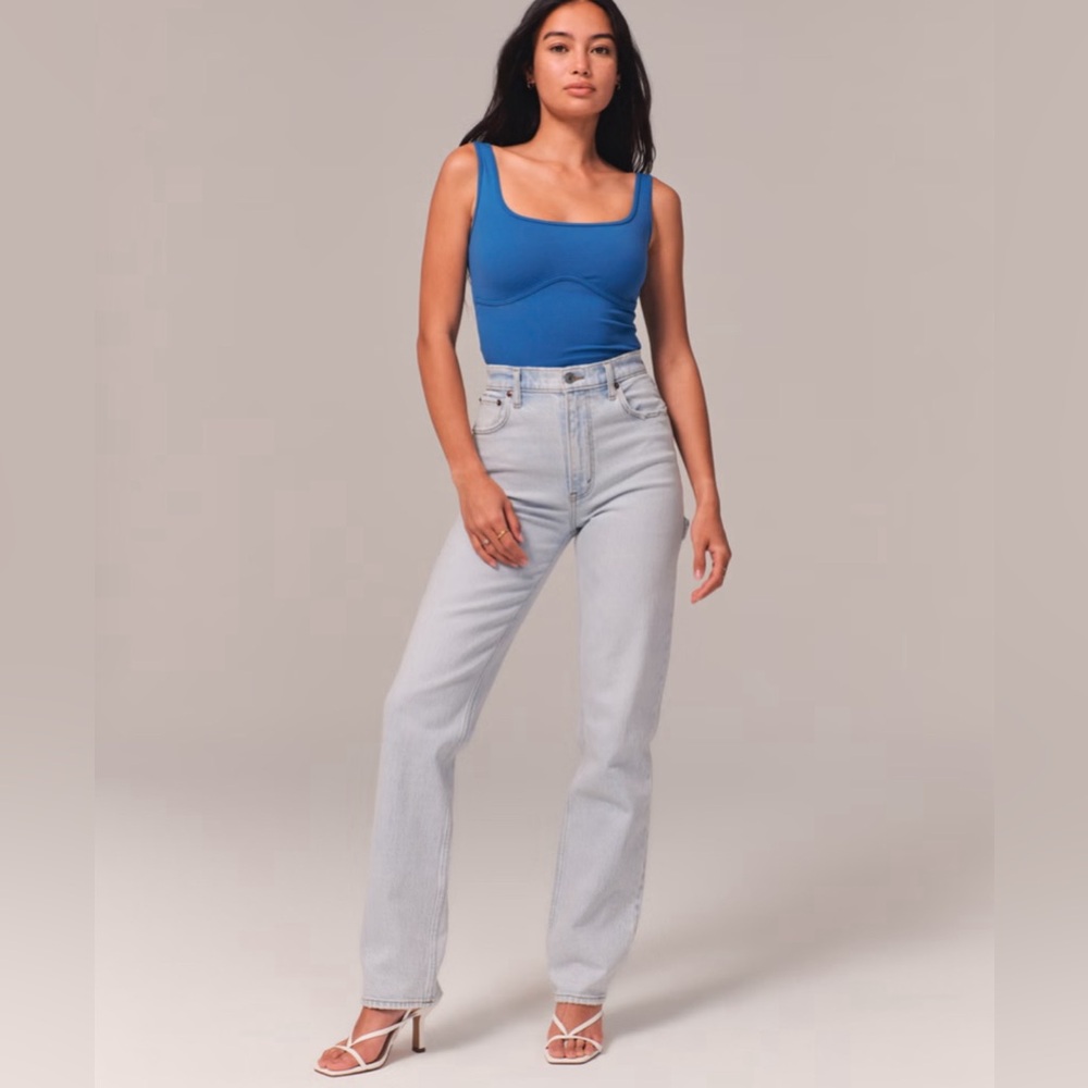 Abercrombie 90s Straight Ultra High Rise Jeans - Curve Love